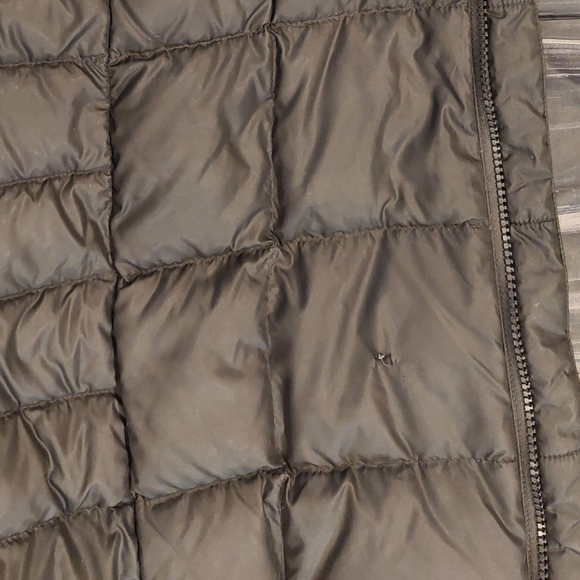 Women's Long Puffer Coat - Brown - Picture 11 of 11